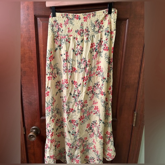 💜 NO BOUNDARIES VTG Cute High low Yellow floral Maxi skirt. Size XXL Juniors - Picture 4 of 7